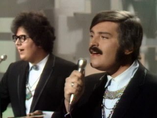 The Turtles - Happy Together (Live On The Ed Sullivan Show, November 12, 1967)