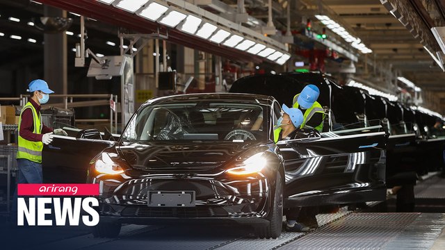 Tesla recalls 9,500 Model X and Model Y cars over roof, bolt issues