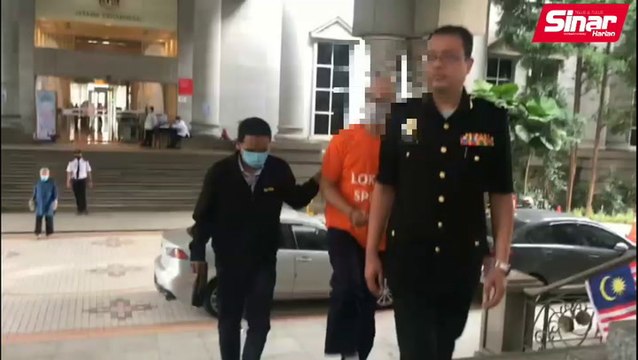 Rasuah AS$2.5j: Bekas CEO direman