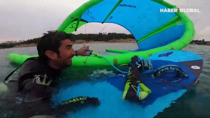 Dünya ikincisi sörfçünün mahsur kaldığını sanan vatandaşlar polisi aradı