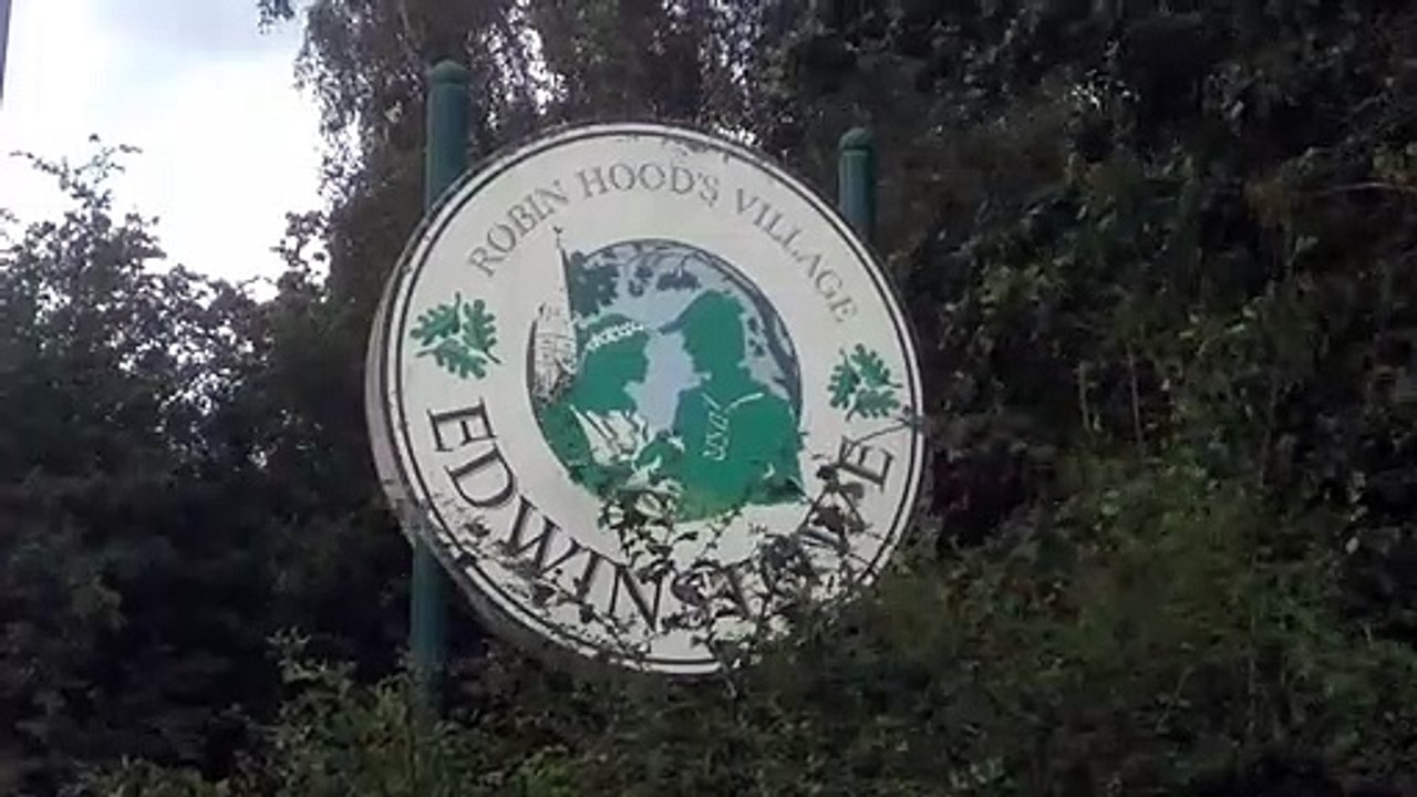 Streets and shops Edwinstowe