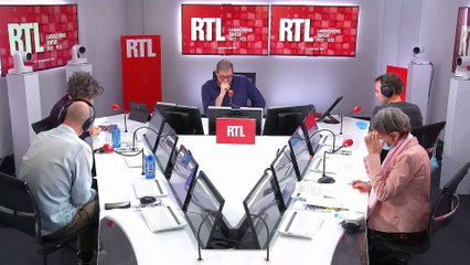 C'est l'un des succès de l'année, l'album "Frenchy" est réédité pour les fêtes. Thomas Dutronc y ajoute 7 nouveaux titres dont "Le petit jardin" en duo avec son père. Steven Bellery les a joints.