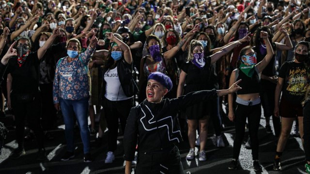 Chile domestic violence: Rights groups demand protection for women