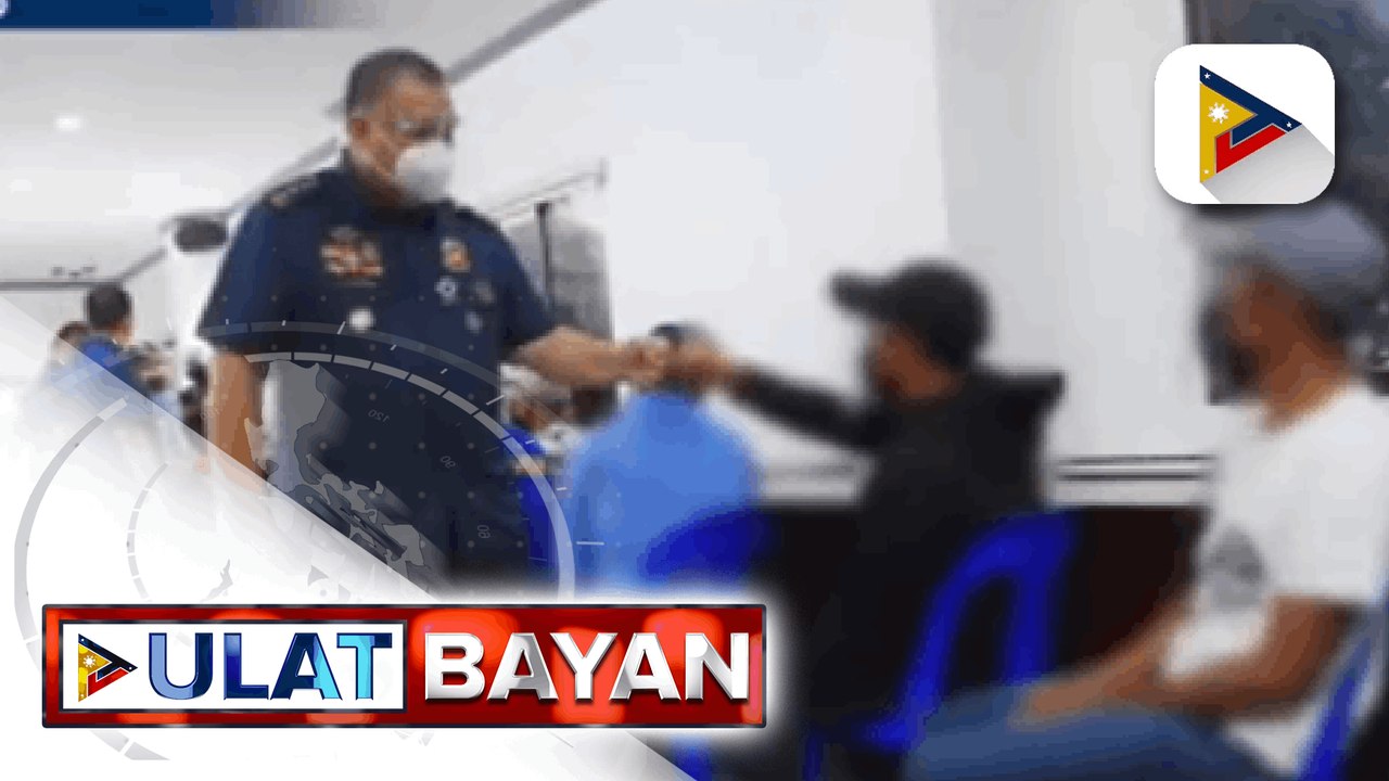 PASADA PROBINSYA: PNP Chief Gen. Sinas, sinalubong ang mga sumukong miyembro ng NPA sa Central Visayas; Dalawang miyembro ng Abu Sayyaf, patay sa operasyon ng pamahalaan