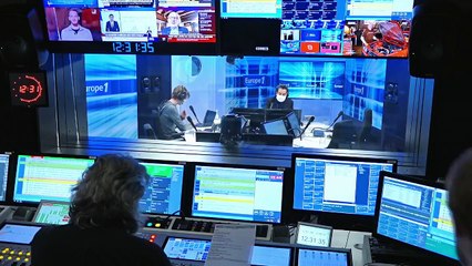 Covid-19: Castex se félicite de "premiers résultats" mais juge "prématuré" un déconfinement