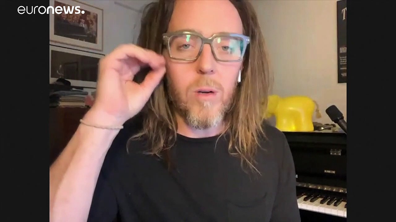 Aya Nakamura und Tim Minchin: Neues aus der Musikszene