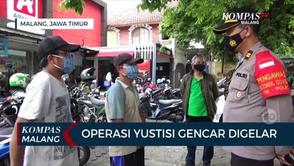 Télécharger la video: Warga Kota Malang Diminta Tetap Disiplin Protokol Kesehatan