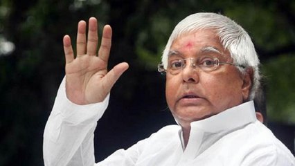'Lalu seeks help to topple govt', claim Manjhi and VIP chief