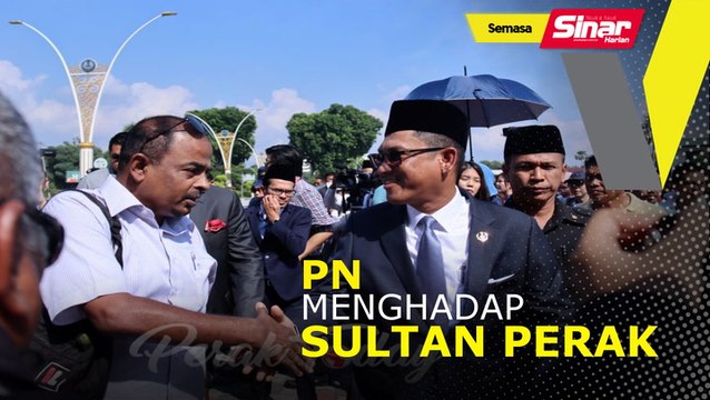 Tiga pemimpin Perikatan Nasional menghadap Sultan Perak