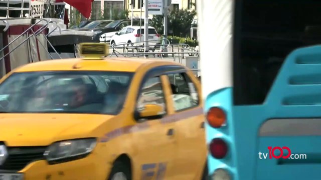 Buket Aydın Emir Sarıgül ile aşkını ilan etti