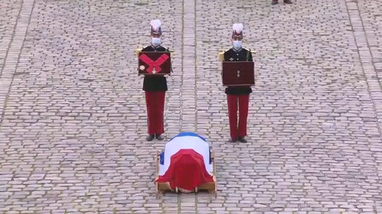 L'hommage à Daniel Cordier aux Invalides