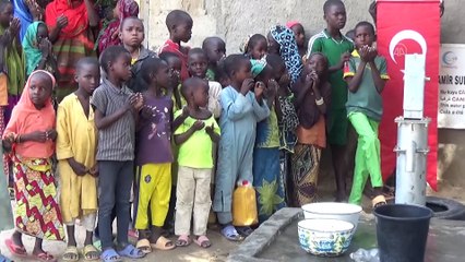 GAROUA - Kamerunlular Cansuyu Derneği sayesinde suya kavuşmanın sevincini yaşadı