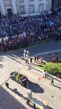 Le dernier hommage du peuple argentin à Maradona