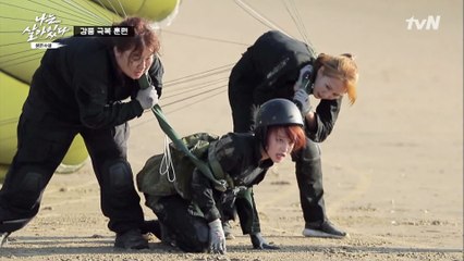 [#하이라이트#] 함께이기에 할 수 있는 우리... ☞ 낙하산 메고 강풍 견디기