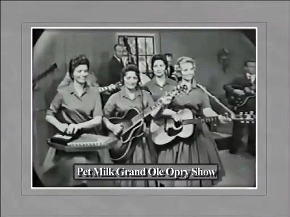 Carter Sisters - The Sun's Gonna Shine in My Back Door