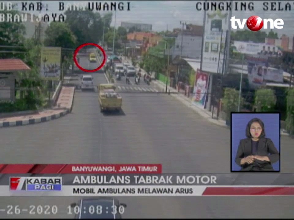 Lawan Arah Bawa Pasien Covid-19, Ambulans Tabrak Motor