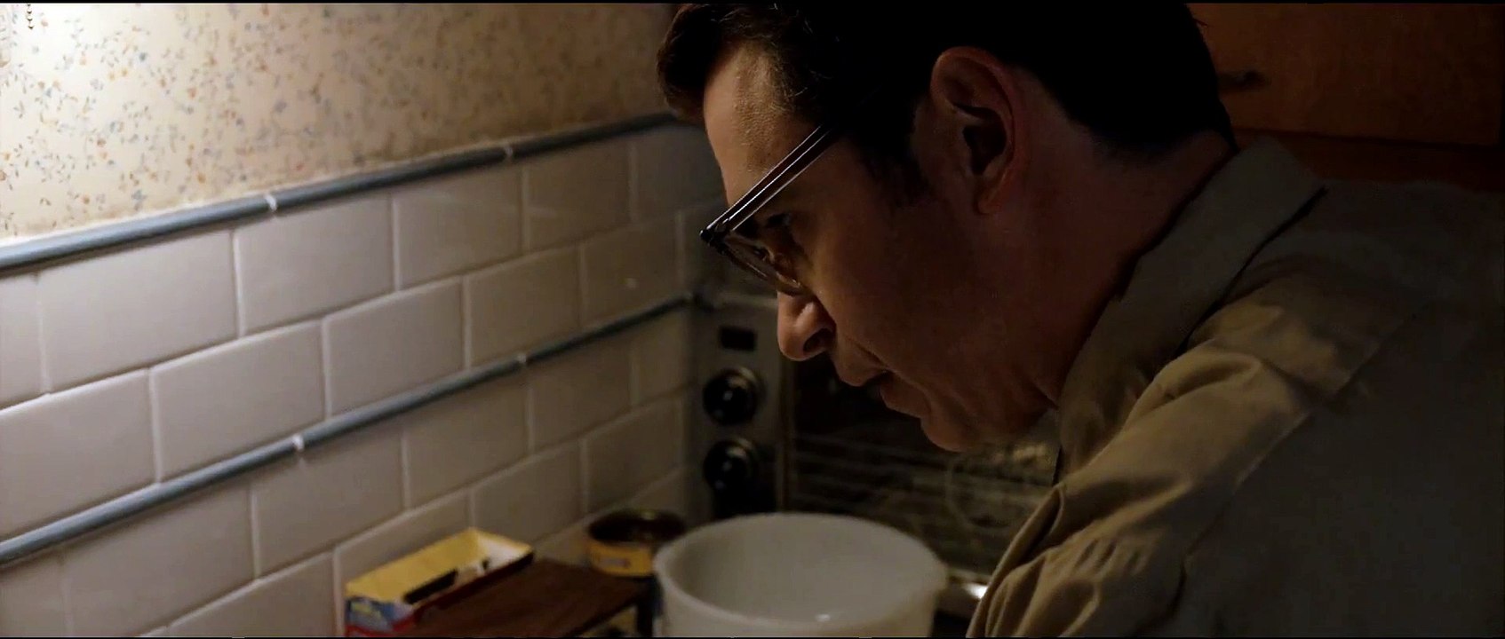 THE SECRETS WE KEEP Film - Clip mit Noomi Rapace, Chris Messina, und Joel Kinnaman