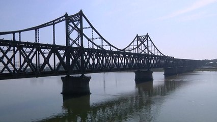 대북제재보다 타격 컸다...코로나 국경봉쇄에 북중무역 70%대 급감 / YTN