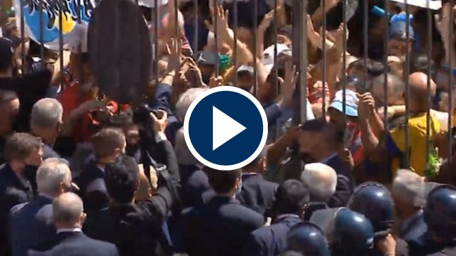 El caos en la Casa Rosada obliga a suspender el velatorio de Maradona