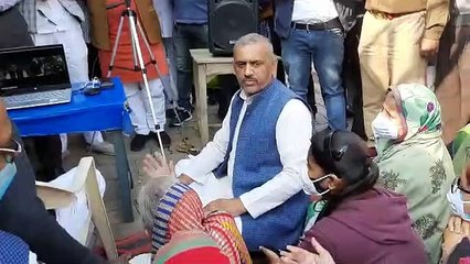 राष्ट्रीय अध्यक्ष अखिलेश यादव ने जाना पीड़ितों का दर्द