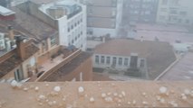 Las intensas lluvias en València han estado acompañadas de granizo