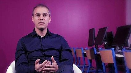 Avis Village De l'Emploi _  Baali Hacene expert SAP