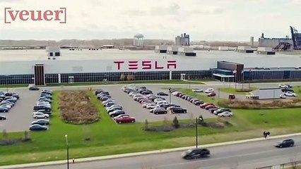 Tesla Recalls Model X, Potential for Pieces of Roof to Fly Off