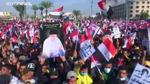 مع اقتراب موعد الانتخابات.. عشرات الآلاف من أتباع مقتدى الصدر يتظاهرون في بغداد