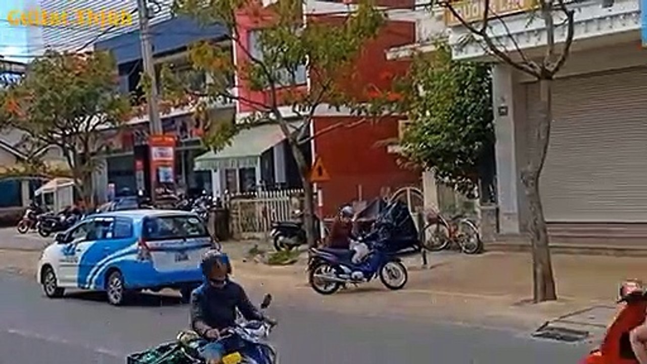 Video chat 5 - Mới chơi đàn có nên mua đàn nhiều tiền không - Guitar Thịnh