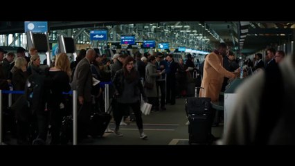 The Mountain Between Us  - Official Trailer