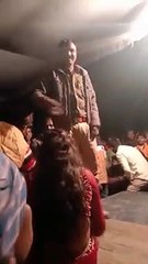 रंगारंग कार्यक्रम में पैसे लुटाने वाला होमगार्ड निलबिंत, एसपी की रिपोर्ट पर कमांडेंट ने निलबिंत किया