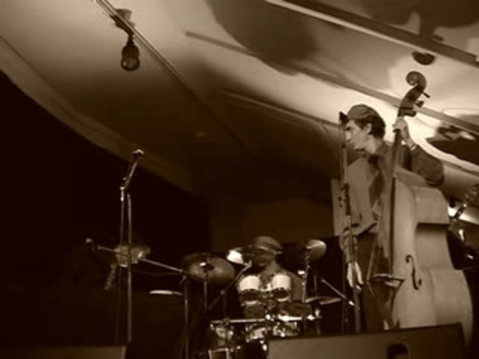 Les Joyeux Urbains :"Si tu t'en irais