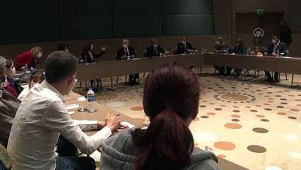 ADANA - Kılıçdaroğlu, eşleri tarafından öldürülen kadınların aileleri ile görüştü