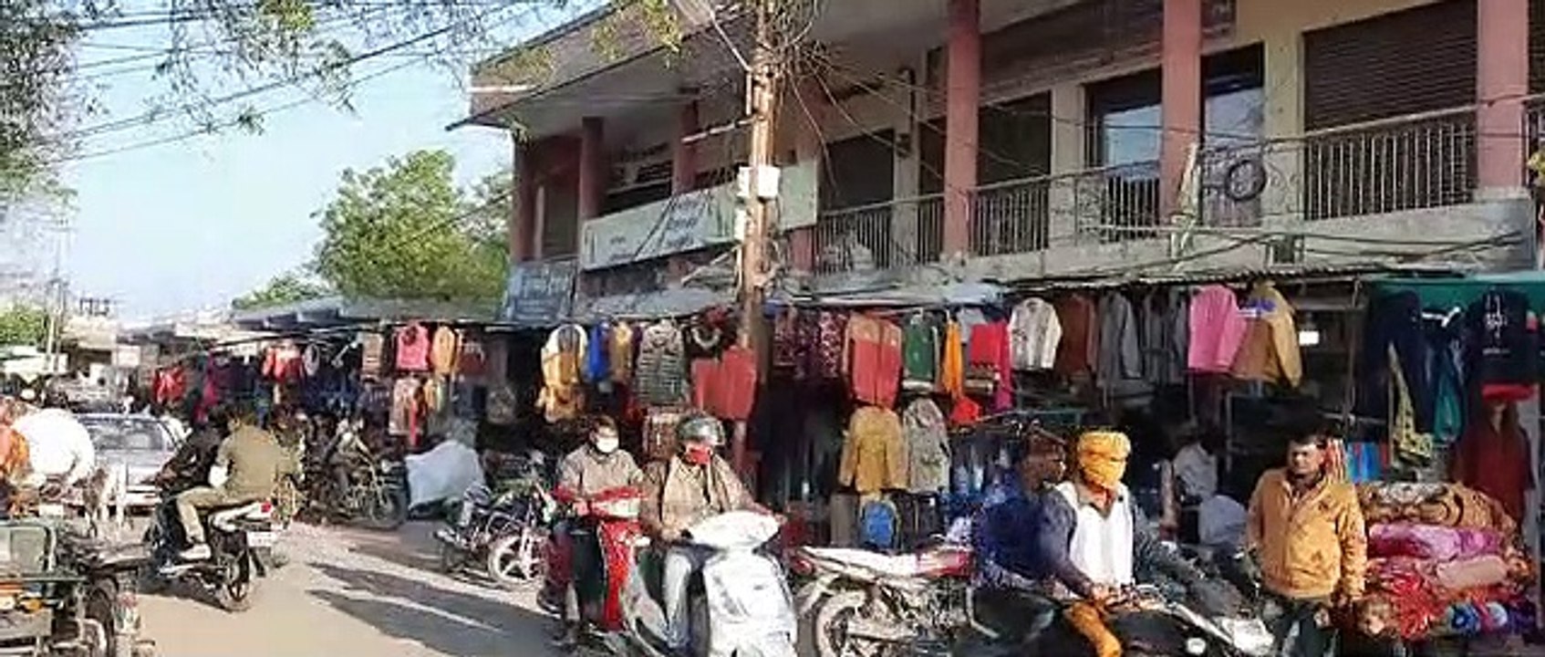 बाजार का समय सुबह 10 से रात 8 बजे तक करने की तै...