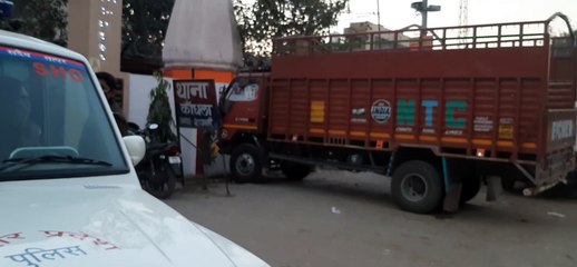 डीसीएम की टक्कर से घोड़ा बुग्गी चालक घायल