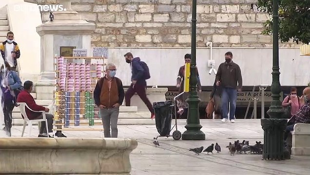 Ελλάδα: Κάτω από τα 1.000 τα νέα κρούσματα - Ξεπέρασαν τους 3.000 οι νεκροί