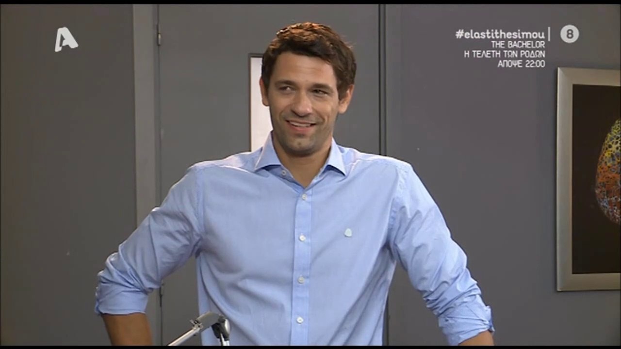 Apostolis Totsikas - Ela sti thesi mou (season 5 episode 55 scenes)