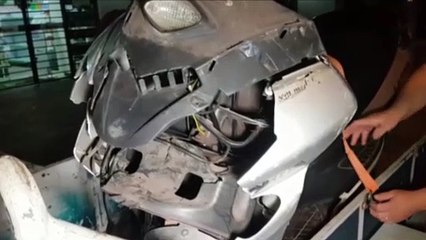 Motorista de Astra colide com moto no bairro Santa Felicidade e não presta socorro