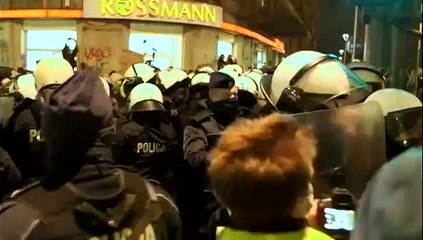 IVG : un siècle après le droit de vote, les Polonaises réclament le droit de choisir