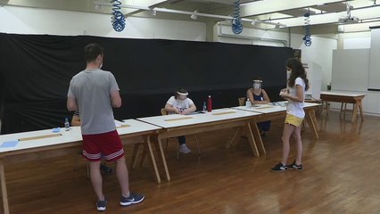 Brasileiros voltam às urnas