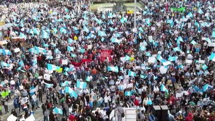 Miles de manifestantes claman de nuevo en Guatemala contra los polémicos presupuestos del Gobierno