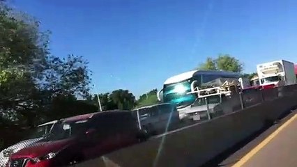 ¡Contraproducente! Liberan caseta de cobro y se bloquea la circulación