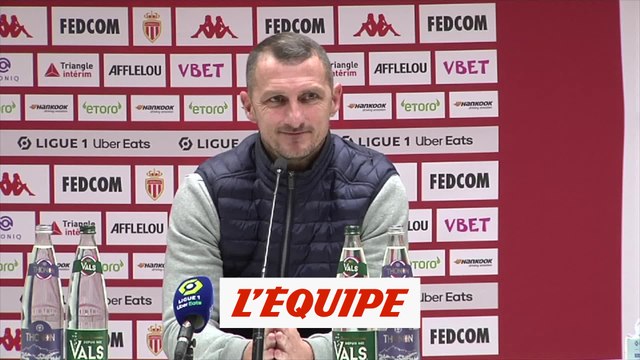 Arpinon : «Le carton rouge nous fait mal à la tête» - Foot - L1 - Nîmes