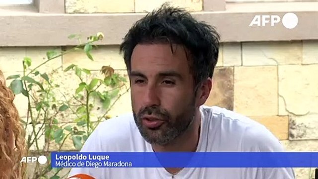 Médico de Maradona afirma haber cuidado hasta lo imposible a un paciente inmanejable