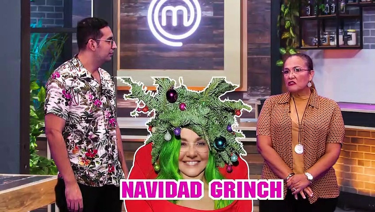 ¡El Capi le dio diferentes opciones de outfit a la chef Betty! | La Resolana con El Capi