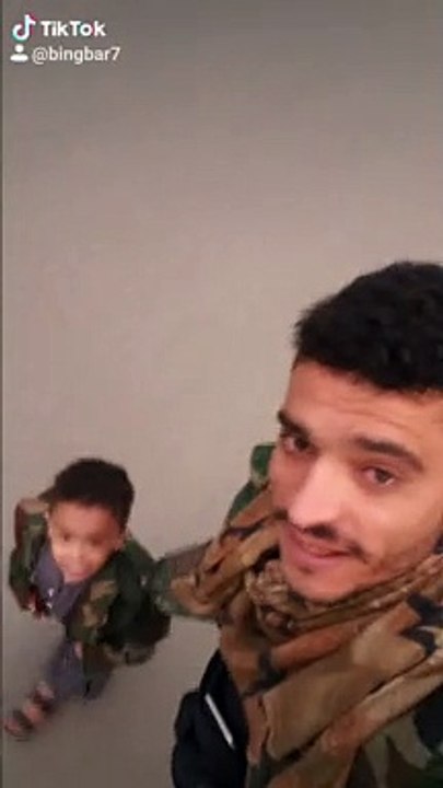 كهلان ابني يسلم عليكم