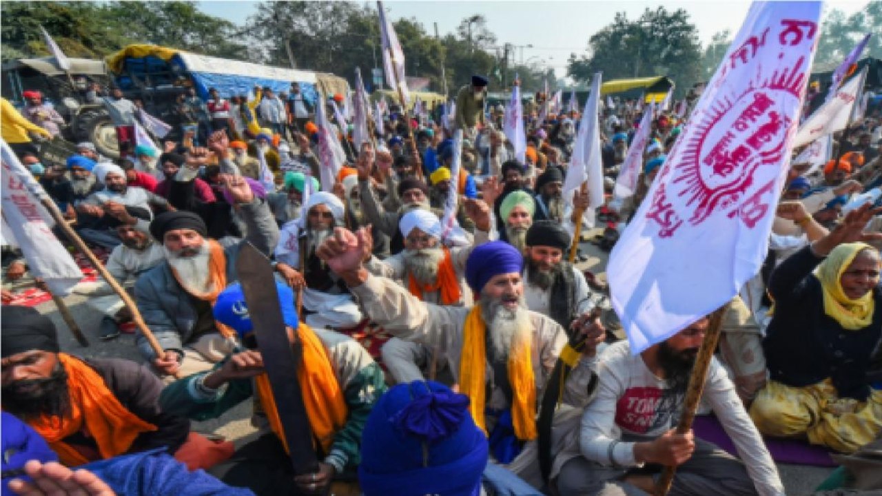 Ground Report: Farmers' protest continues for fifth day
