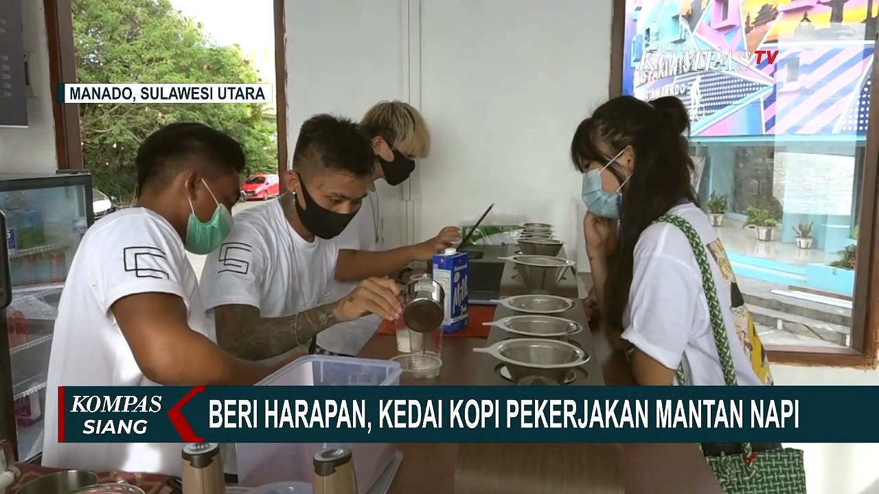 Keren! Kedai Kopi Ini Mempekerjakan Mantan Narapidana Sebagai Barista