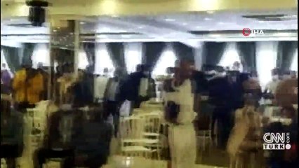 Esenyurt'ta Afrikalıların izinsiz ayinine polis baskını | Video