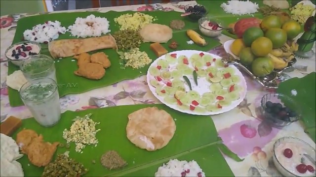 Veg Feast and Cute Guest _ south India meals
